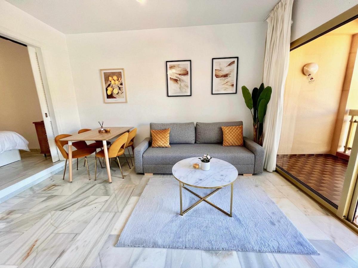 797 Holiday Rentals- Apartamento En Hotel Sunset Beach Frente Al Mar Бенальмадена Экстерьер фото