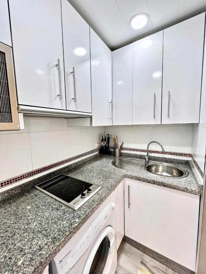 797 Holiday Rentals- Apartamento En Hotel Sunset Beach Frente Al Mar Бенальмадена Экстерьер фото