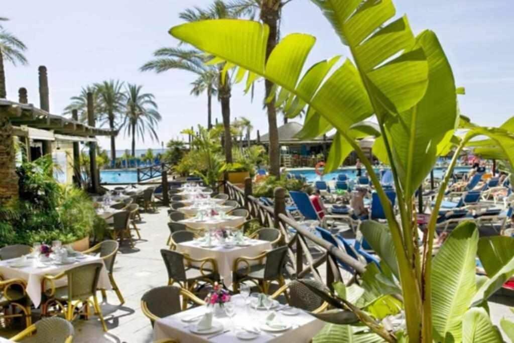 797 Holiday Rentals- Apartamento En Hotel Sunset Beach Frente Al Mar Бенальмадена Экстерьер фото